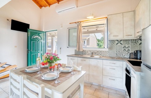 Arillas Apartment | Studio Apartment 'Premier Upstairs 6' with Sea View, Wi-Fi and Air Conditioning