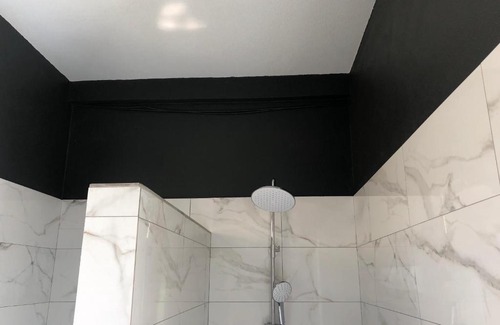 Red Gate Apartment | Studio Apartment