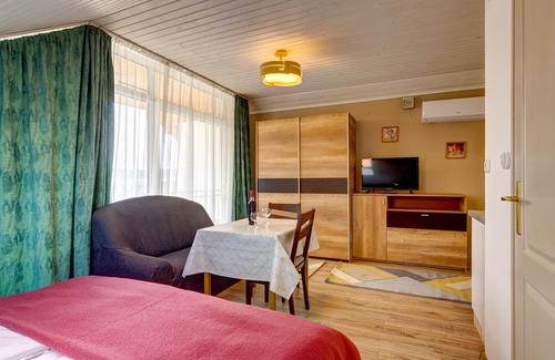 Heviz Apartment | Studio Apartment in Heviz 3