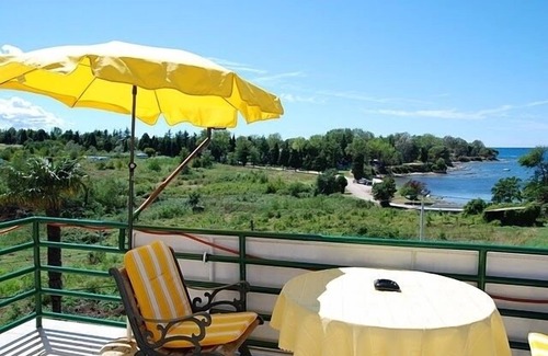 Savudrija Apartment | Studio apartment in Savudrija with Seaview, Terrace, Air condition, WIFI (123-2)