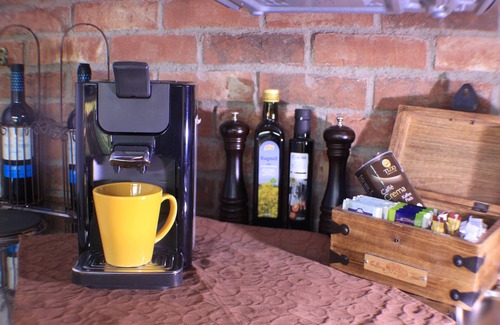 Gernsbach Apartment | Studio-Apartment mit Küche und Marmorbad mit begehbarer Dusche