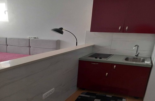 Pucisca Apartment | Studio Apartment with Terrace(A5) (ST)