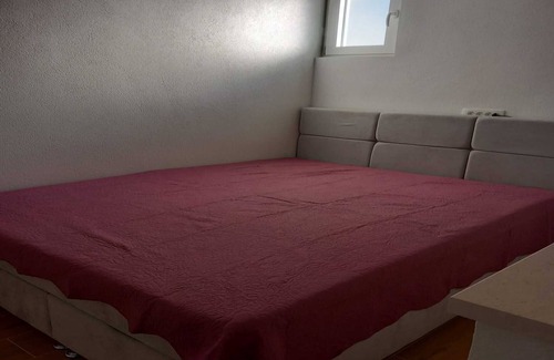 Pucisca Apartment | Studio Apartment with Terrace(A5) (ST)