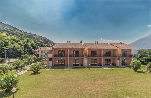 Dervio Apartment | Studio apartment with loft Brezza del lario by Varenna Holidays