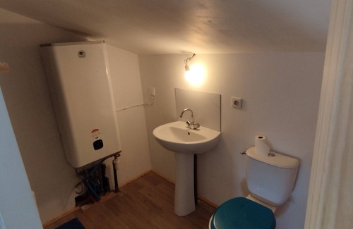 Saint-Lumine-de-Coutais Apartment | Studio au Coeur de la Ferme