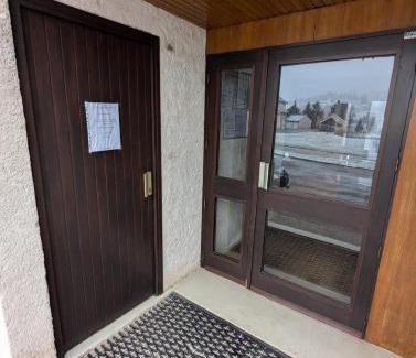 Correncon-en-Vercors Apartment | Studio au rez-de-chaussée accès direct jardin