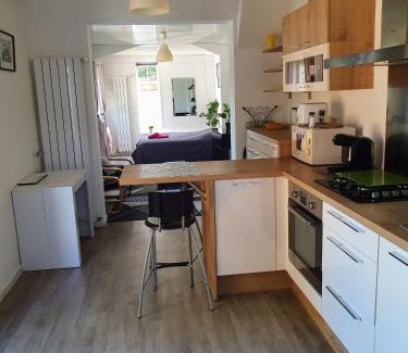 Vaulx-en-Velin House | Studio avec jardin-Proche LDLC-Groupama Stadium-Eurexpo-métro