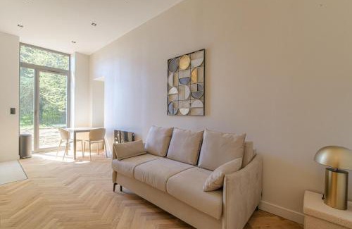 Ecully Apartment | Studio avec terrasse aux portes de Lyon, Ecully