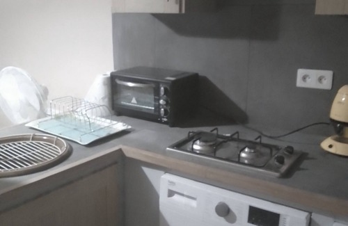 Le Luc Apartment | Studio center var circuit loan