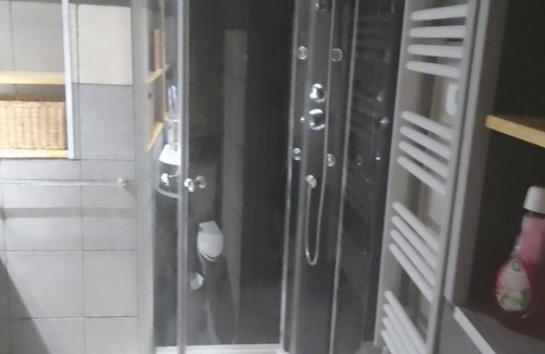 Le Luc Apartment | Studio center var circuit loan