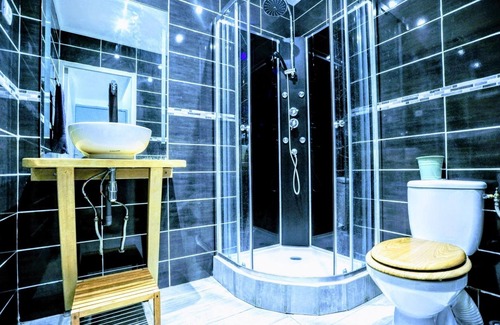 Les Cinq Avenues Apartment | Studio Centre Marseille