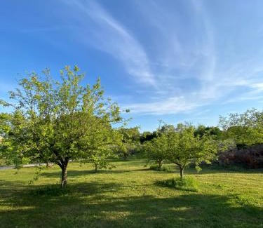 Malbosc Apartment | Studio climatisé dans un ancien domaine viticole