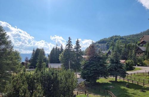 Saint-Michel-de-Chaillol Apartment | Studio cosy 4 pers avec balcon, centre station, proche ski/rando - FR-1-393-81