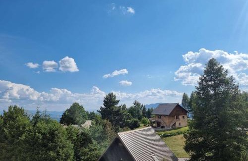 Saint-Michel-de-Chaillol Apartment | Studio cosy 4 pers avec balcon, centre station, proche ski/rando - FR-1-393-81