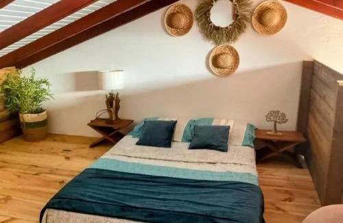 Bouillante Apartment | Studio confortable à Bouillante, 56 m², vue mer, jardin clos.