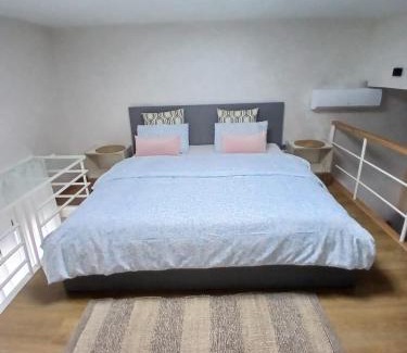 Ain Harrouda Apartment | Studio Cosy avec Mezzanine Piscine et Plage à 5 min à Zenata City