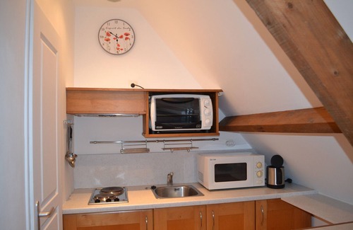 Bonneville-la-Louvet Apartment | Studio du domaine de la Petitière