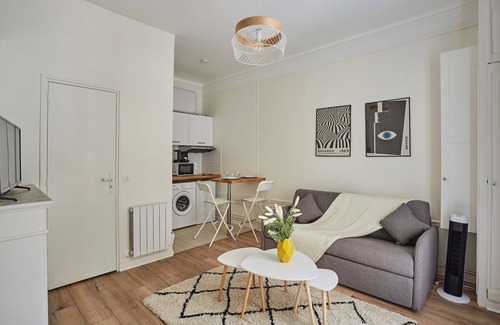 Chaillot Apartment | Studio Eiffel Tower/trocadero