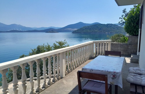 Dubrava Apartment | Studio flat near beach Cove Pještata, Pelješac (AS-14440-b)