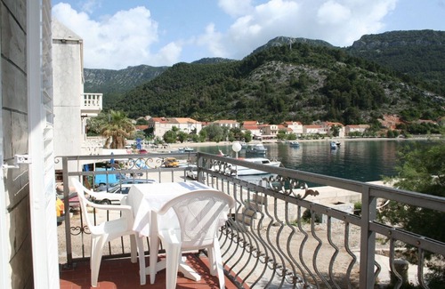 Trstenik Apartment | Studio flat near beach Trstenik, Pelješac (AS-4566-a)