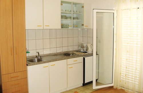 Bol Apartment | Studio flat with balcony and sea view Bol, Brač (AS-2878-a)