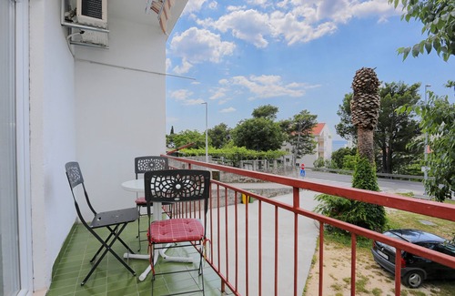 Tucepi Apartment | Studio flat with balcony and sea view Tučepi, Makarska (AS-6695-f)