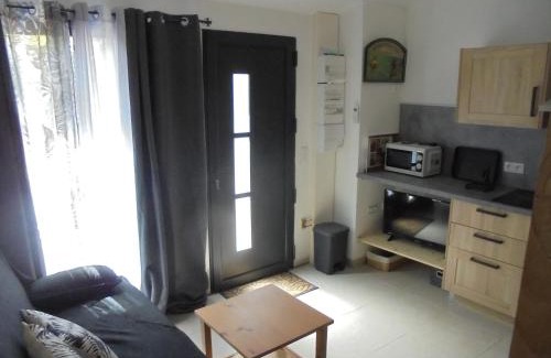 Bedarieux Apartment | STUDIO GABRIEL avec MEZZANINE