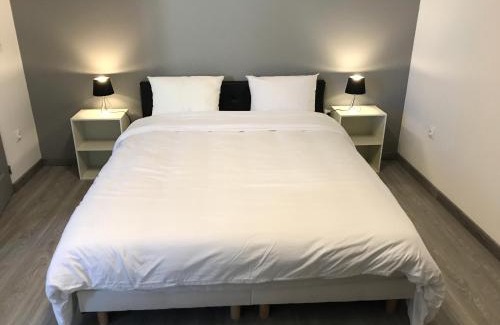 La Chatre Apartment | Studio Gallieni