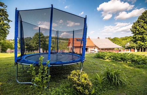 Cerklje ob Krki Apartment | Studio Golden Rose