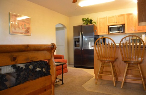 Apache Junction House | Studio Guest house on a 1.5 acre fenced property