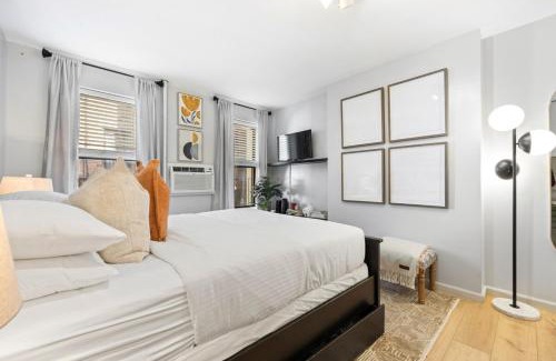 Midtown West Apartment | Studio Haven in Times Square & Nearby Restaurants