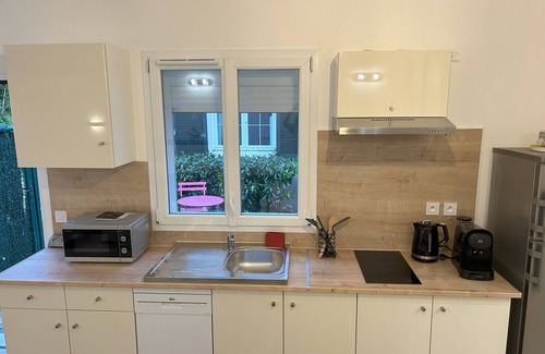 Croissy-Beaubourg Apartment | Studio house near Paris and Disneyland