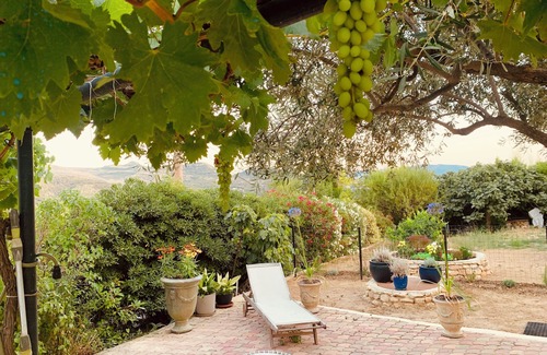 Allauch Apartment | Studio in a the Heart of Provence