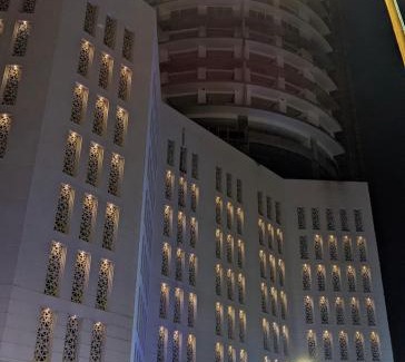 Manama Apartment | Studio in Water Garden