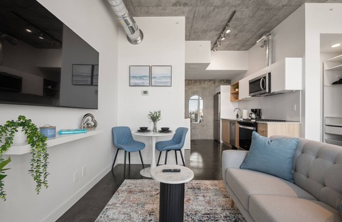 Connaught Apartment | Studio Just Steps from Stampede Park: Luxury Living
