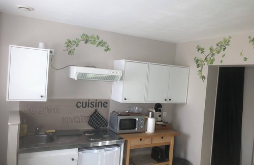 Anet Apartment | Studio le ginkgo