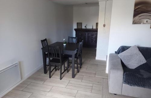 Ecquevilly Apartment | Studio loué entier proche de Paris