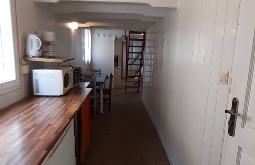 Valras-Plage Apartment | Studio n ° 1 for 6 people.