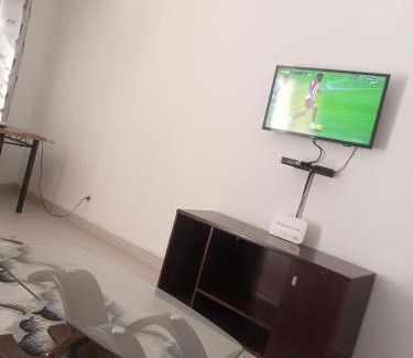 Yof Apartment | Studio Ouest Foire