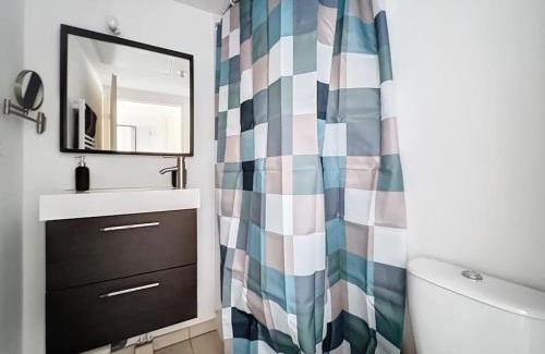 Oullins Apartment | Studio paisible - métro Oullins centre