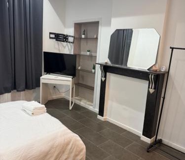 Mellet Apartment | studio standard