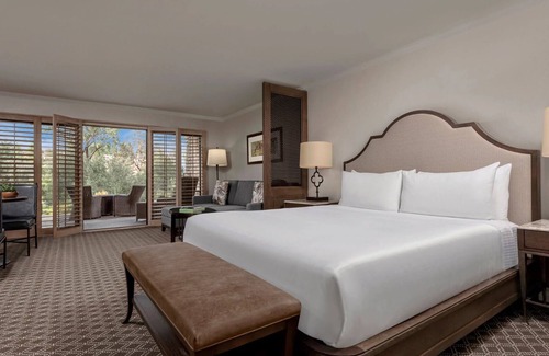Rancho Bernardo Hotel | Studio Suite Firepit, Golf or Spa View at Rancho Bernardo Inn, Outdoor Pool
