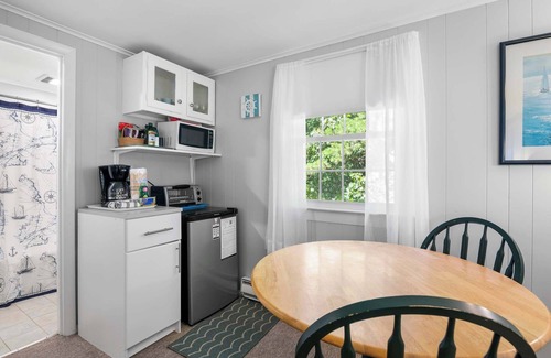 East Orleans Apartment | Studio, Walk to Nauset Beach!
