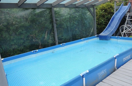 Wiselka Apartment | Studio with a pool and a large balcony not far from the sea and lake, WIselka