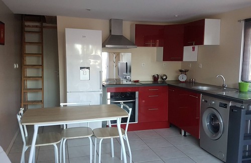 Nezignan-L'Eveque Apartment | Studio with garden and private parking