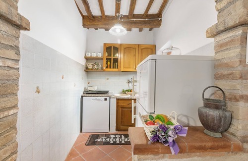 Panicale Apartment | Studio With Pool And Garden, Panicale, Italy