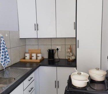 Kempton Park Apartment | Studio47 on Concourse