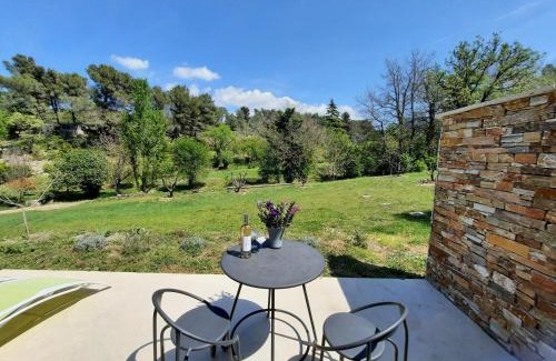 Simiane-Collongue Apartment | Studios indépendants dans grand Domaine en pleine nature