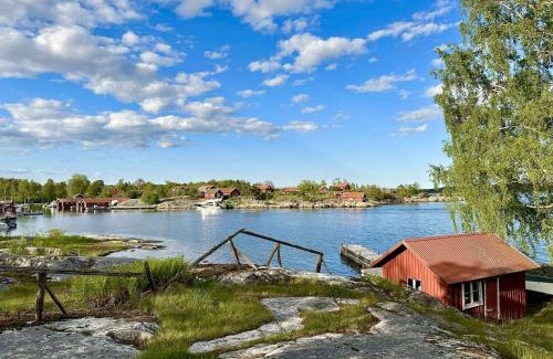 Moja House | Stuga på Möja-en skärgårdspärla i Kyrkviken