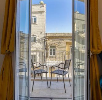 Mosta Apartment | Stunning 2BR Penthouse with terrace in Mosta by 360 Estates